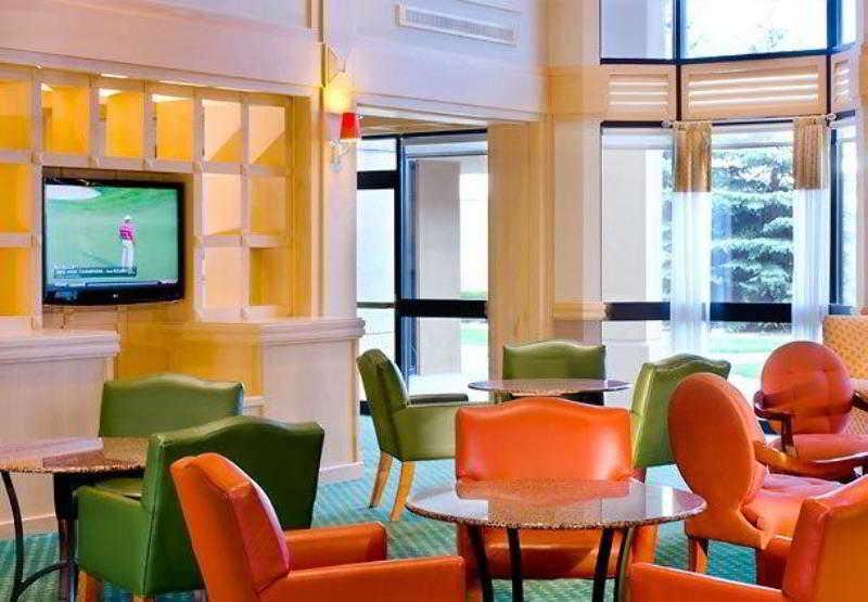 Best Western Plus Elgin - Chicago West Dundee Ресторан фото